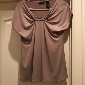 New York and company gold top